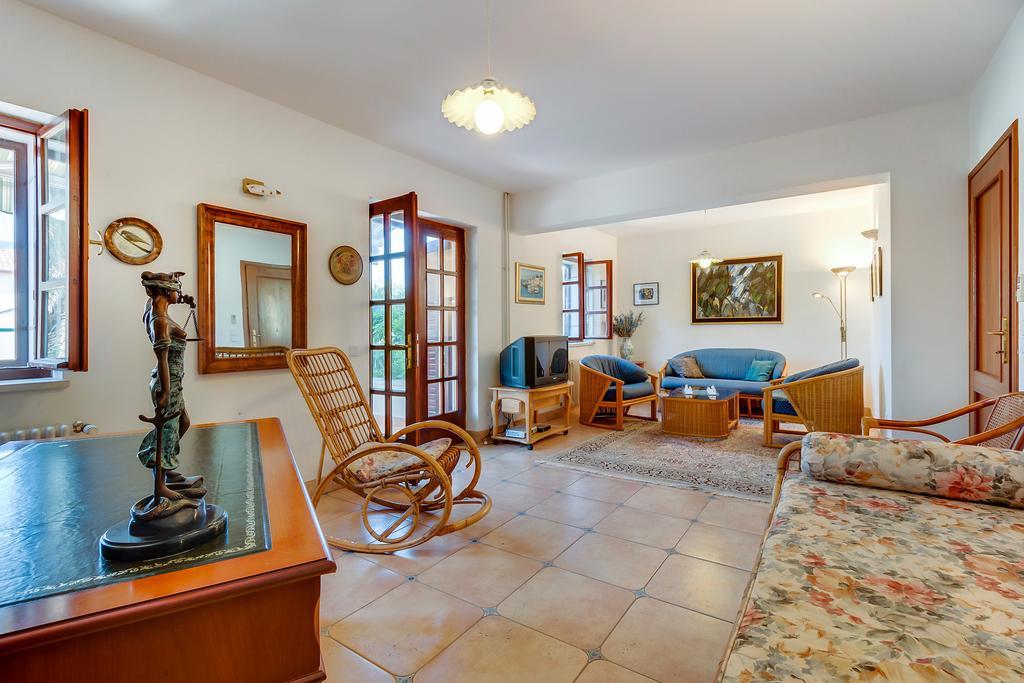 Family House Lana Villa Osor Exterior foto